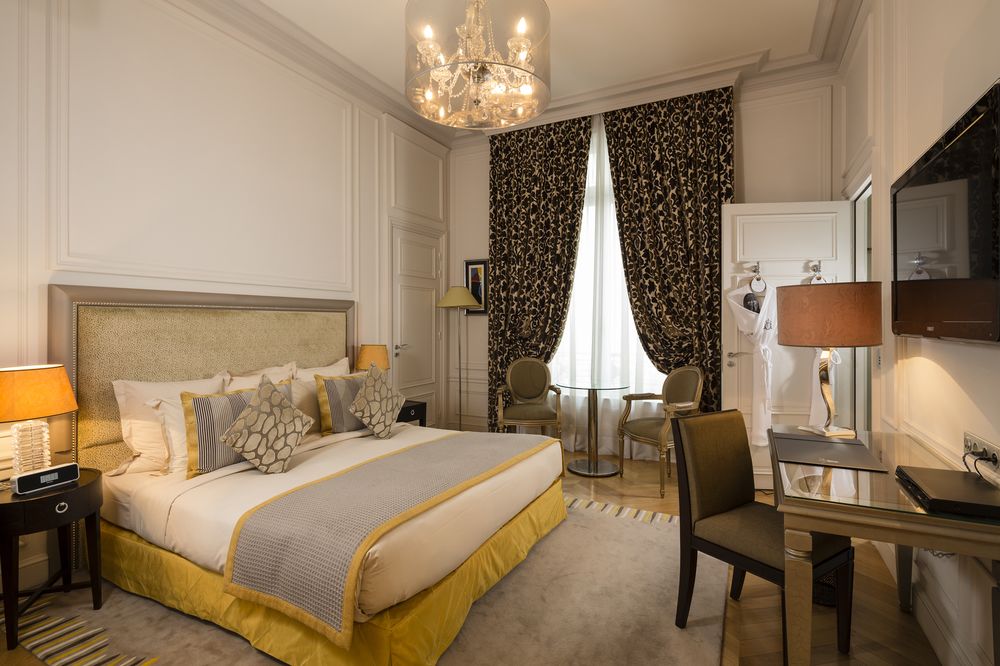 Majestic Apartments Champs Elysees image 1