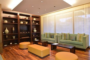 Executive Lounge