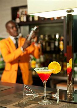 Hotel Bar