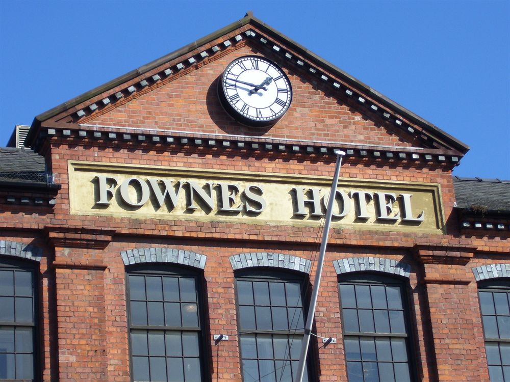 Fownes Hotel image 1