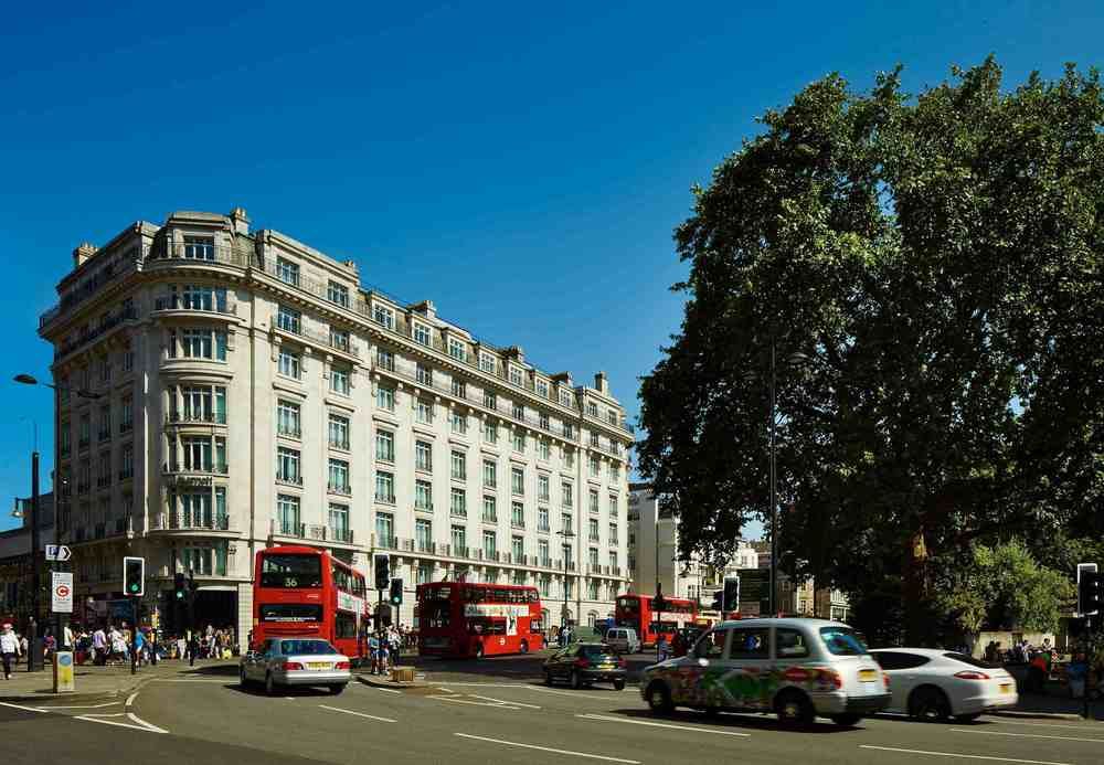 London Marriott Hotel Park Lane image 1
