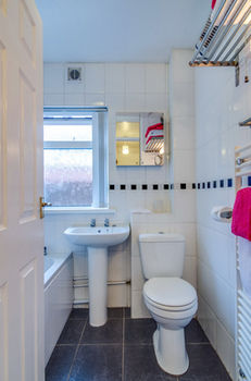 Self Catering Accommodation Belfast - Belfast Apartment — foto 5