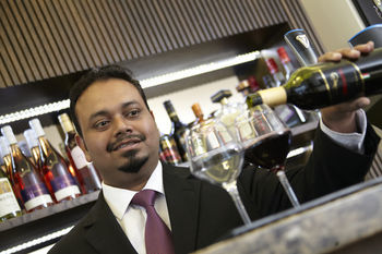 Hotel Bar