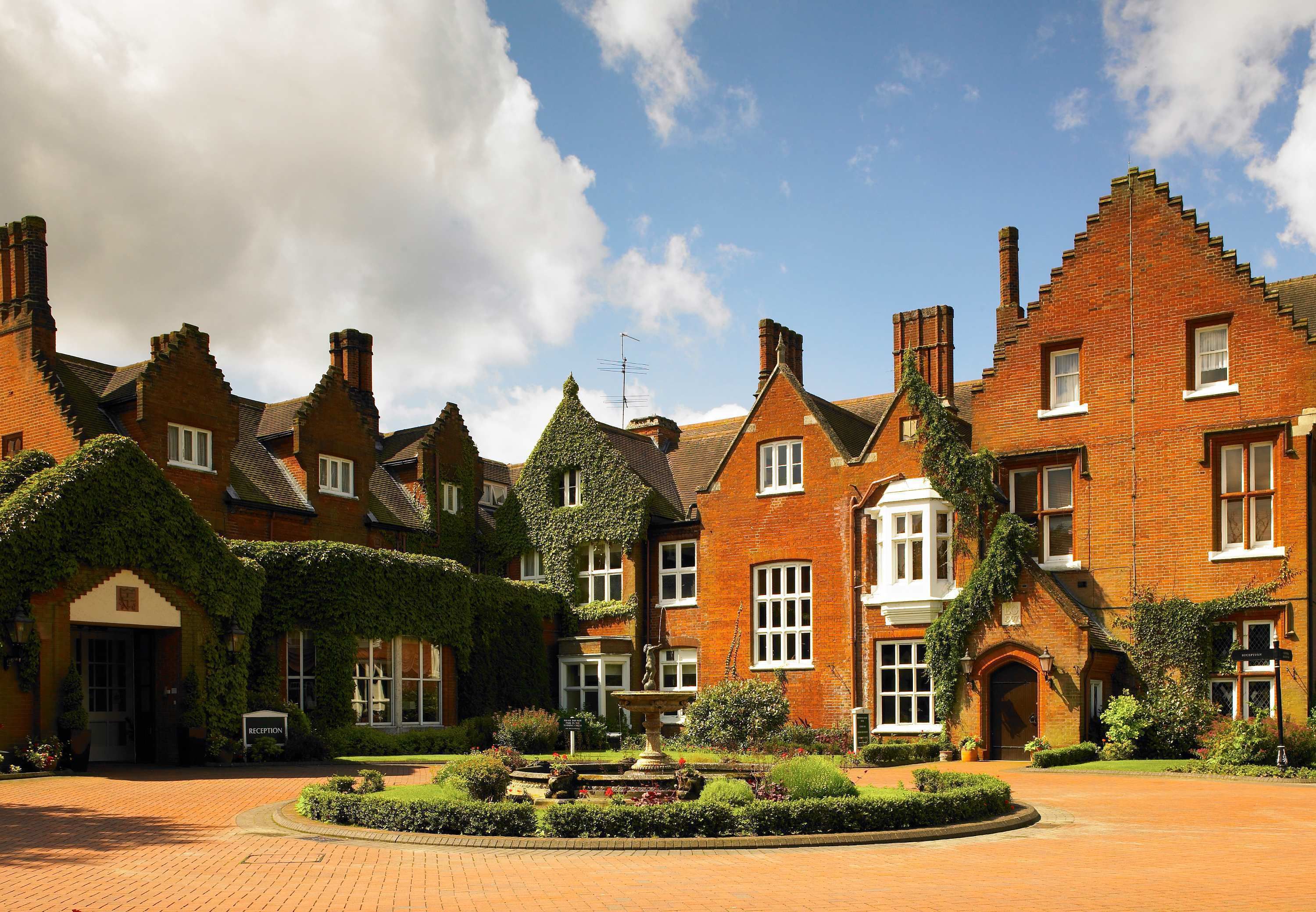 Sprowston Manor Hotel Golf & Country Club ノーフォーク United Kingdom thumbnail