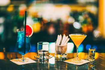 Hotel Bar