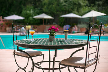 Poolside Bar