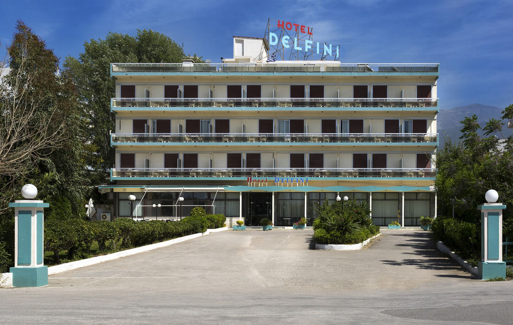 Delfini Hotel Patras image 1