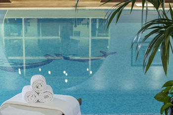Sofitel Athens Airport - Tap to explore photos