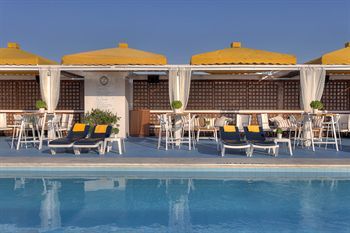 Rooftop Pool