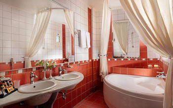 Jetted Tub