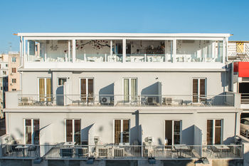 Piraeus City Hotel - Tap to explore photos