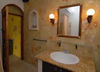 Theonia Apartment photo 4