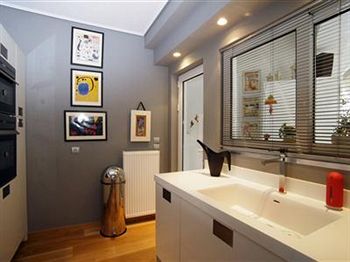 Ninas Athenian Loft photo 2