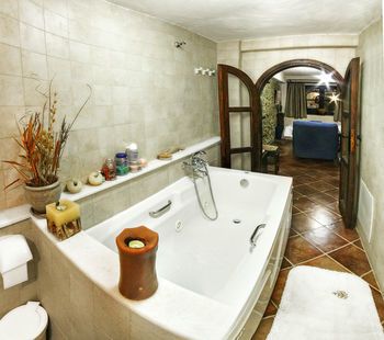 Ampelos Estate photo 4