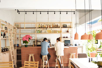Hotel Bar