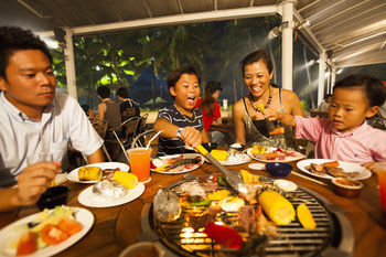 Family Dining
