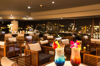 Hotel Bar
