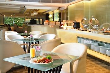 Executive Lounge