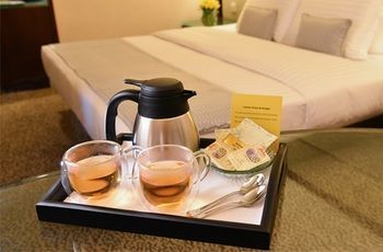 Room Service - Dining
