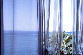 Guestroom View