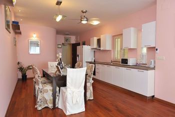 In-Room Kitchenette