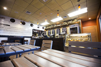 Coffee Shop