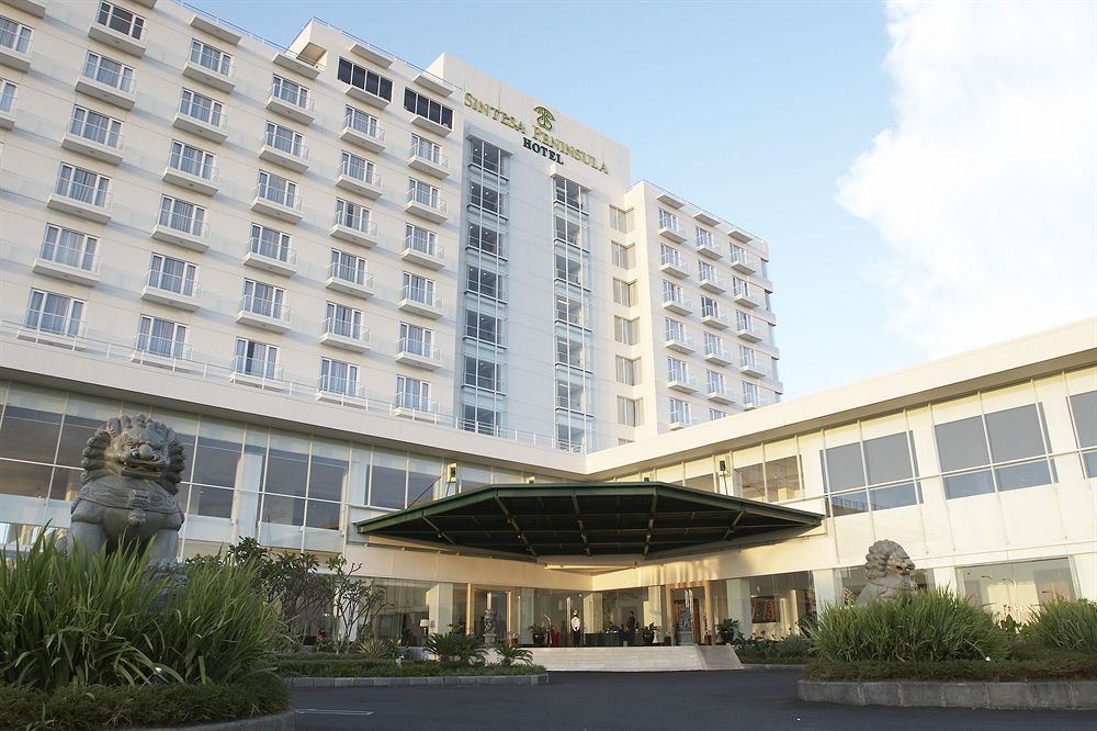 Sintesa Peninsula Hotel image 1
