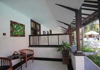 Inna Bali Heritage Hotel - Tap to explore photos