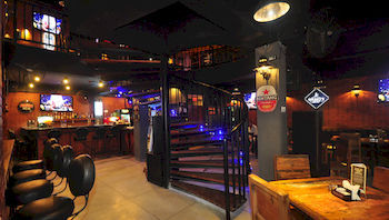 Hotel Lounge