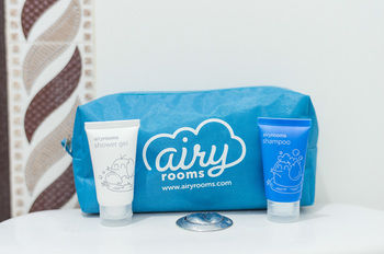 Airy Tatura Emmy Saelan 33 Palu photo 3