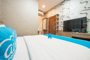 Airy Tatura Emmy Saelan 33 Palu photo 5