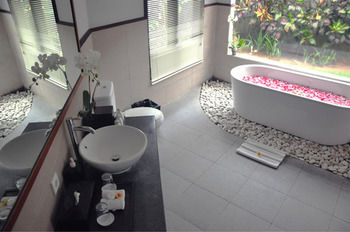 The Alam Villa photo 4