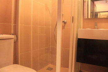 ZUK Hotel photo 2