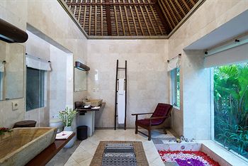 Gaya Villas photo 3