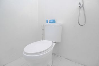 Airy Eco Condong Catur Asem Gede Yogyakarta photo 4