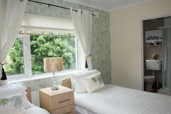Seamount House B&B photo 5
