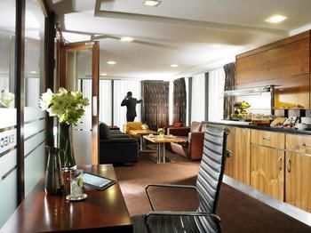 Hotel Bar