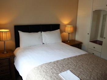 Wild Atlantic Way Accommodation Orchard Crescent photo 3