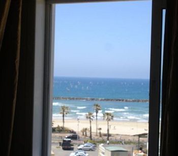 Guestroom View