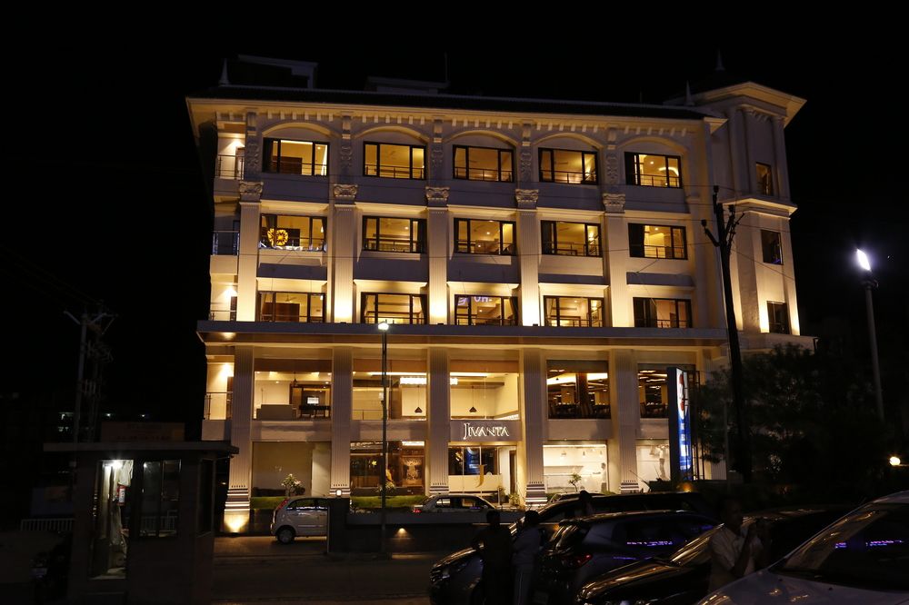 Jivanta Hotel image 1