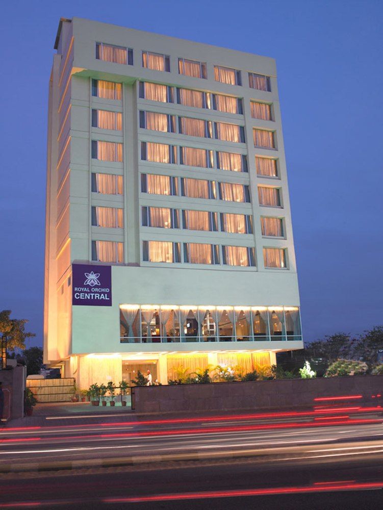 Royal Orchid Central Jaipur image 1