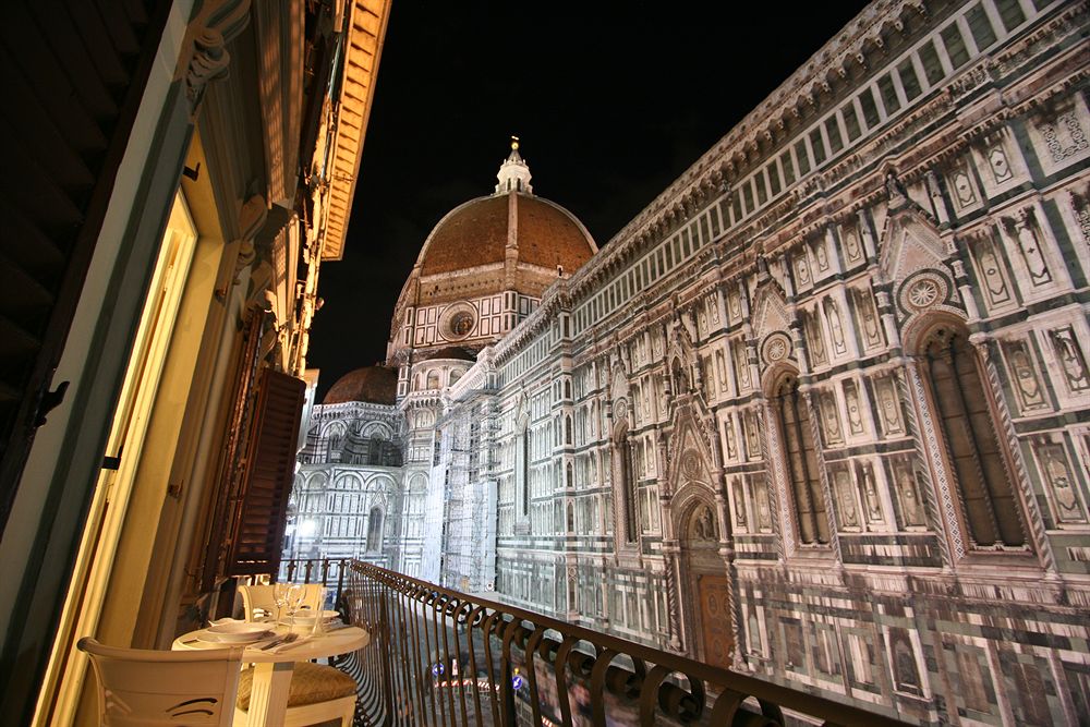 Granduomo Charming Accomodation Piazza del Duomo Italy thumbnail