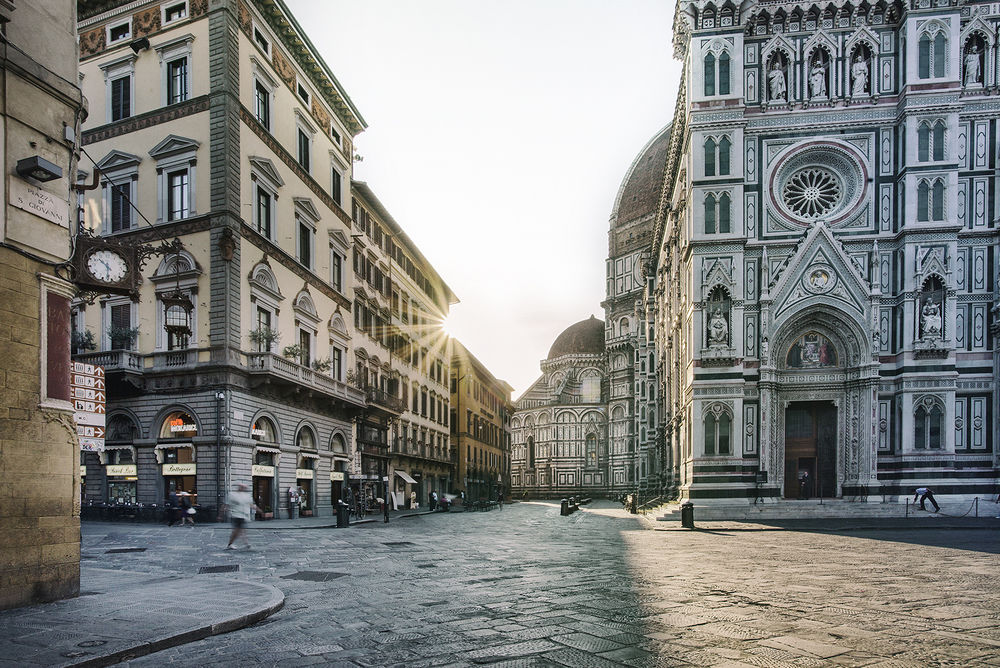 Palazzo Gamba Luxury Apartments Piazza del Duomo Italy thumbnail