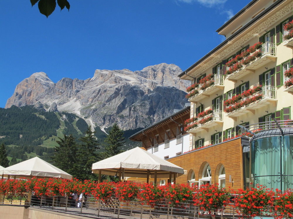 Grand Hotel Savoia Cortina d'Ampezzo image 1