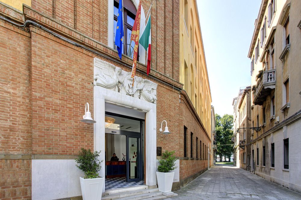 Hotel Sant'Elena Venice image 1