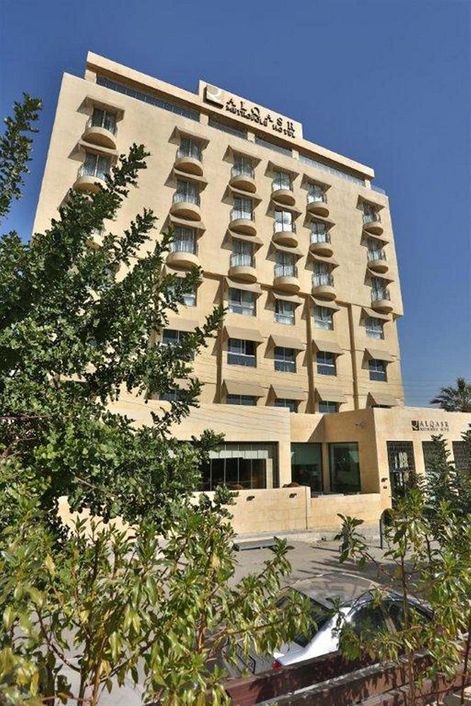 AlQasr Metropole Hotel image 1