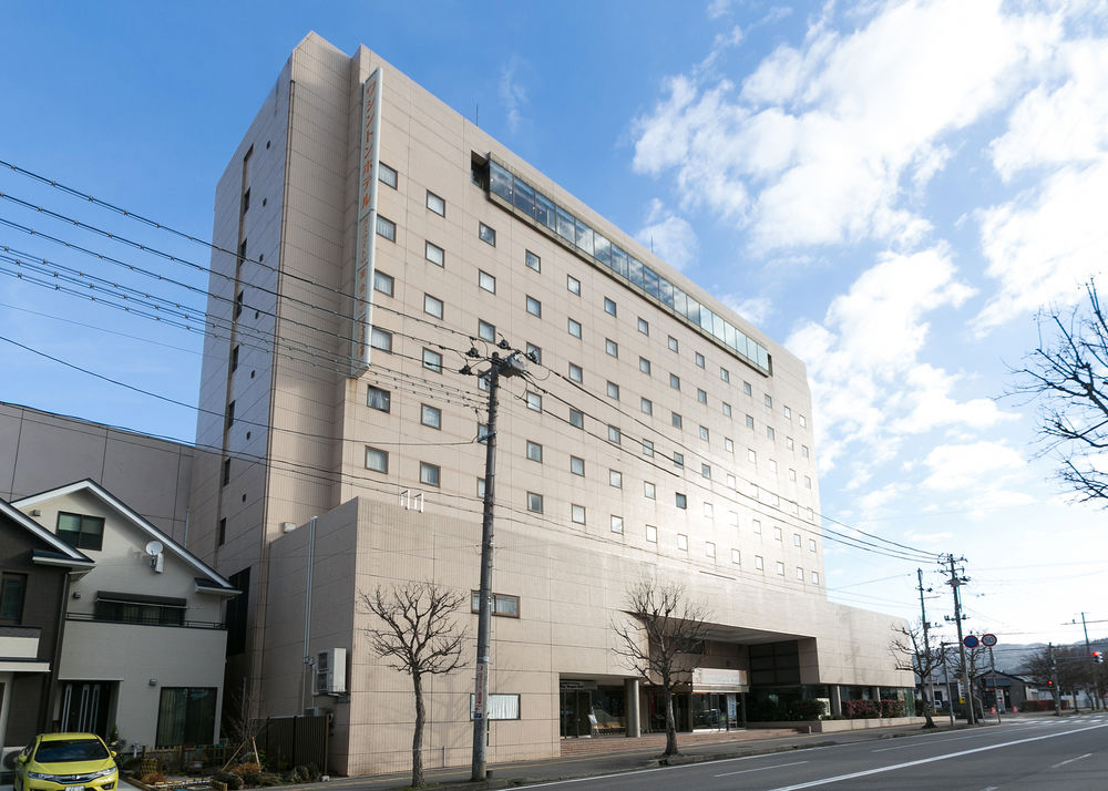 Aizuwakamatsu Washington Hotel image 1