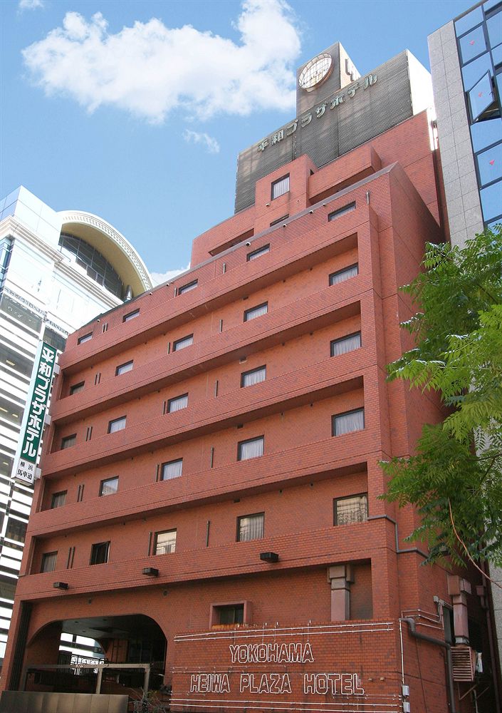 横浜平和プラザホテル image 1