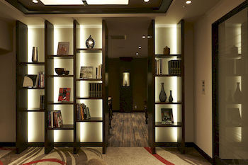 Executive Lounge