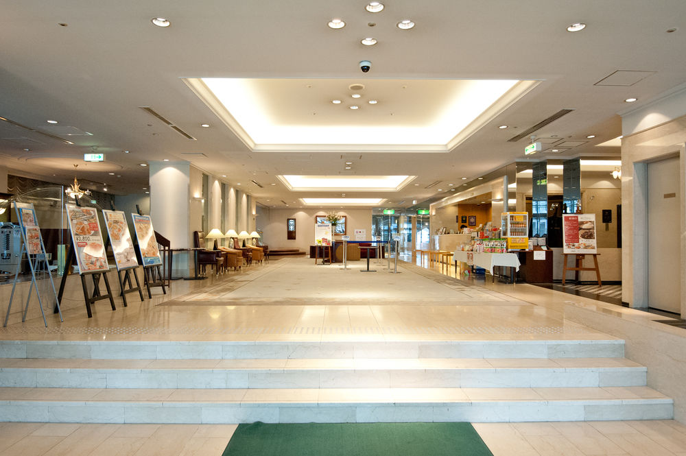 Hotel Sunroute Niigata image 1